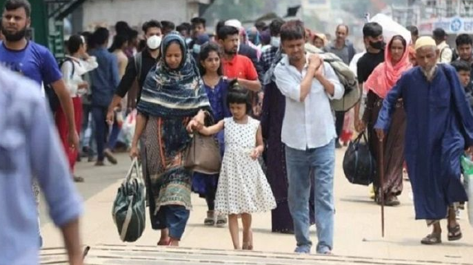 ঈদের ছুটি শেষে ঢাকায় ফেরা শুরু