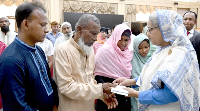 সহিংসতায় নিহত ৩৪ জনের পরিবারকে আর্থিক সহায়তা দিলেন প্রধানমন্ত্রী