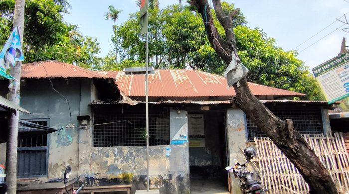 অবশেষে অব্যাহতি পেলেন আলোচিত ইউপি ভ’মি কর্মকর্তা ফাতেমা