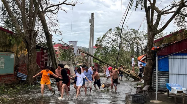 টাইফুন ইয়াগির আঘাতে ভিয়েতনামে নিহত বেড়ে ২৫৪